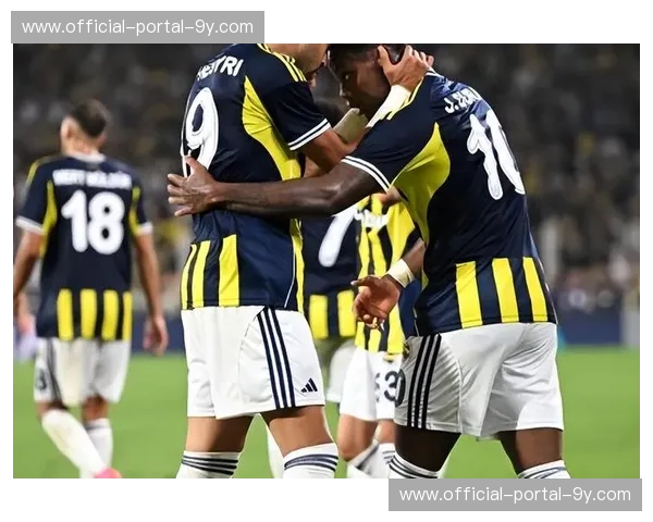 费内巴切主场力克巴萨，防守强度制约对手明星球员